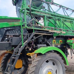 Монтаж терминала и ДУТ на опрыскиватель Барс